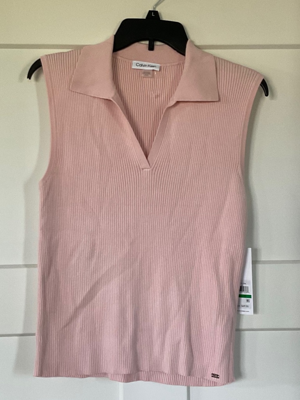 Calvin Klein Women's V-Neck Collar Sleeveless Ribbed Sweater Top Pink NWT